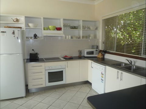 Apartments On-The-Park: March - Accommodation Brunswick Heads 2