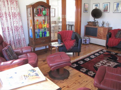 B&B Wodonga - Art Deco Accommodation - Accommodation Brunswick Heads 6