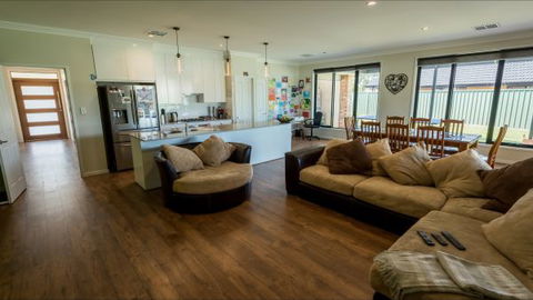Barossa Family Holiday Home - Accommodation Brunswick Heads 8