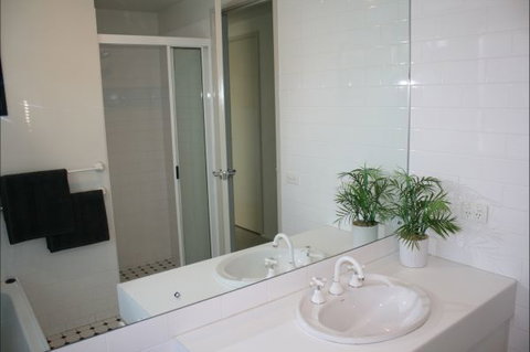 BTU Cottage Nowra Hill - Accommodation Brunswick Heads 6