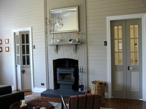 Fosterton School House - Accommodation Brunswick Heads 2