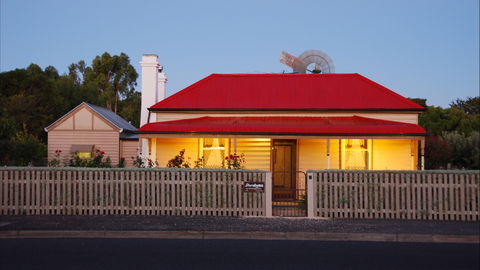 Shurdingtons Cottage - Accommodation Brunswick Heads 0