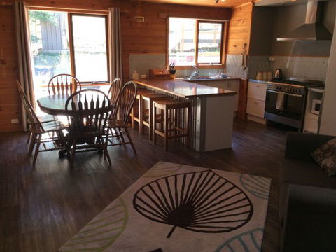 Mole Creek Cabins - Accommodation Brunswick Heads 0