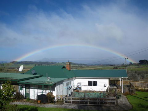 Mole Creek Cabins - Accommodation Brunswick Heads 1