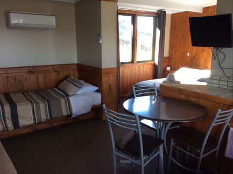 Mole Creek Cabins - Accommodation Brunswick Heads 7