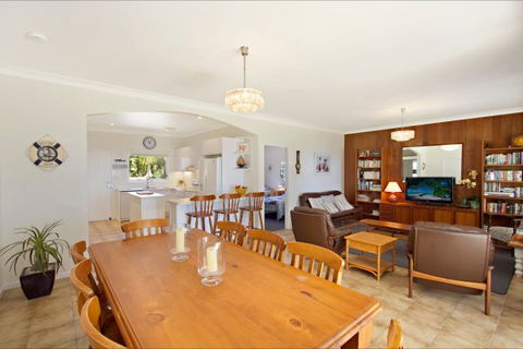 Orion Beach House - Jervis Bay - Accommodation Brunswick Heads 7