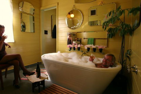 Shurdingtons Cottage - Accommodation Brunswick Heads 2