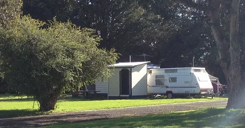 Millicent Lakeside Caravan Park - Accommodation Brunswick Heads 3