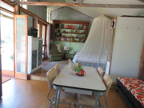 Fig Tree Retro Studio - Accommodation Brunswick Heads 7