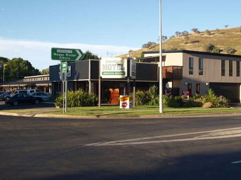 Gundagai Motel - Accommodation Brunswick Heads 0