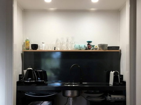 Heathcote Contemporary Art Boutique Accommodation - Accommodation Brunswick Heads 2