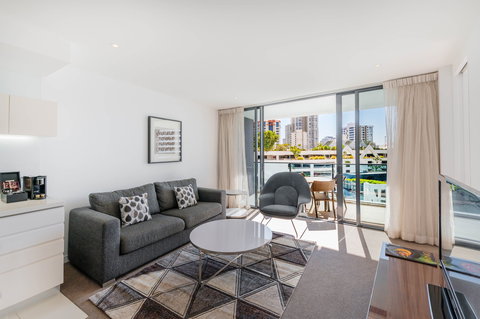 Peppers Broadbeach - Accommodation Brunswick Heads 5