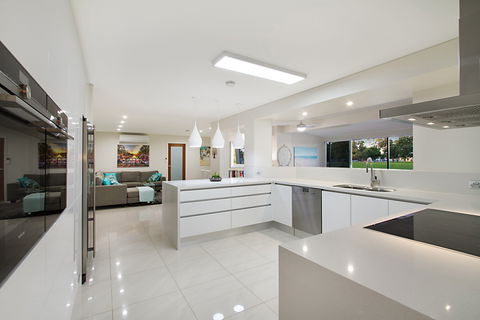 Whitehaven At Broadbeach - Vogue Holiday Homes - Accommodation Brunswick Heads 3