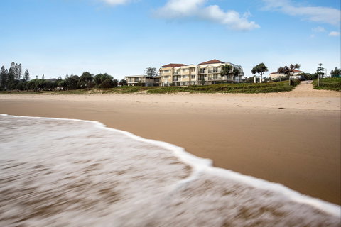 Golden Riviera Beach Resort - Accommodation Brunswick Heads 5