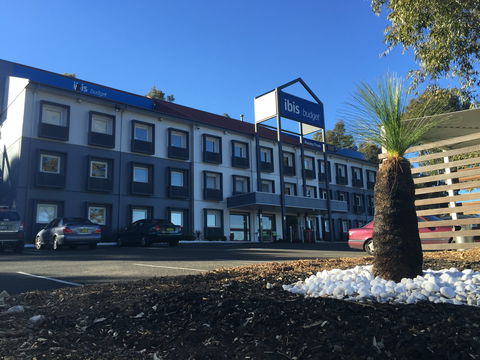 Ibis Budget Campbelltown - Accommodation Brunswick Heads 0