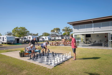 Maroochydore Beach Holiday Park - Accommodation Brunswick Heads 4