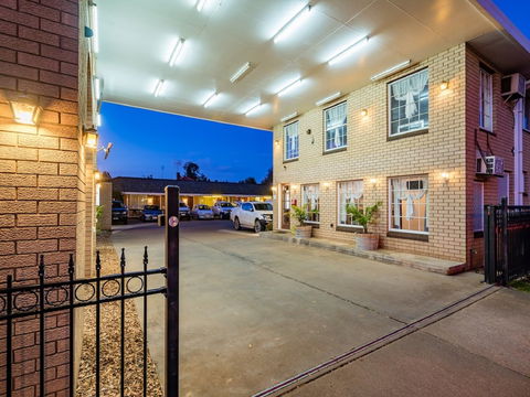 Motel Mandalay - Accommodation Brunswick Heads 1