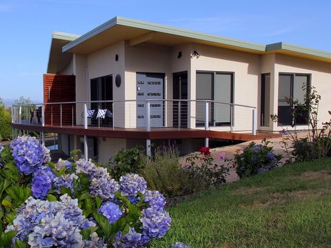 Outlook BnB - Accommodation Brunswick Heads 0