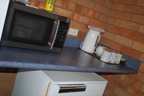 Abajaz Motor Inn - Accommodation Brunswick Heads 2