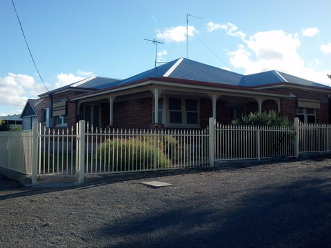 Alby's - Accommodation Brunswick Heads 0