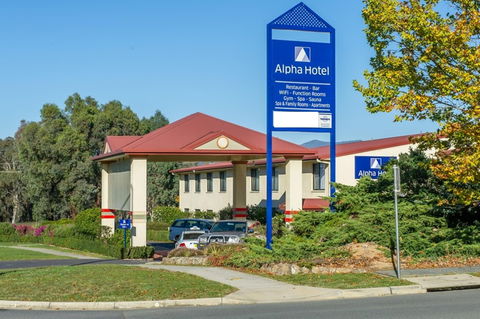 Alpha Canberra Hotel - Accommodation Brunswick Heads 1