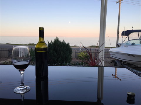 Deckadence Seafront - Accommodation Brunswick Heads 2