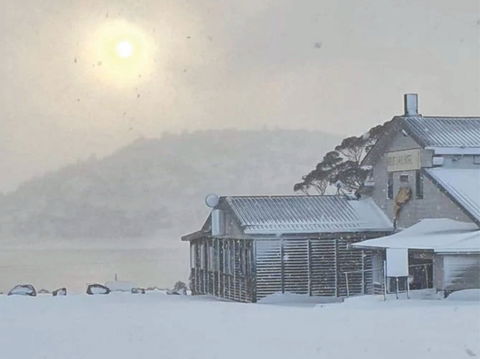 Great Lake Hotel - Accommodation Brunswick Heads 1