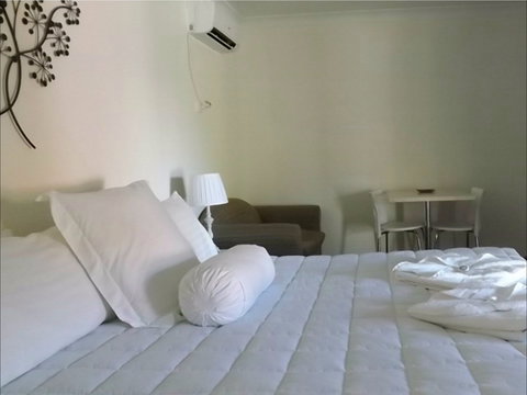 Karuah Motor Inn - Accommodation Brunswick Heads 1