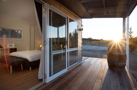 Tallagandra Hill Winery Accommodation - Accommodation Brunswick Heads 0