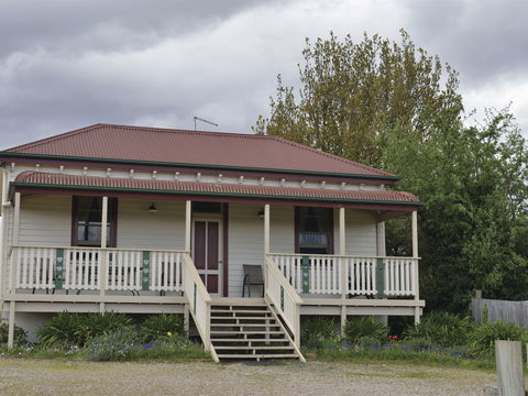 Tier View Twin Cottages - Accommodation Brunswick Heads 0