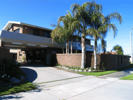 Albury Garden Court Motel - Accommodation Brunswick Heads 0