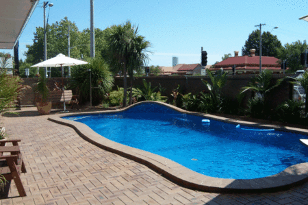 Albury Garden Court Motel - Accommodation Brunswick Heads 1