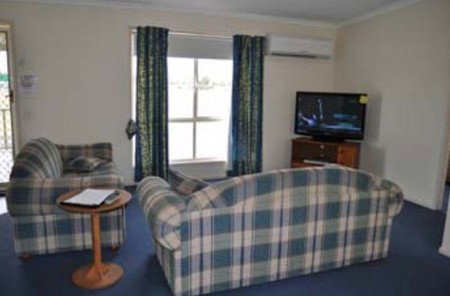 Back Obourke Accommodation - Accommodation Brunswick Heads 1