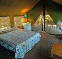 Lions Den Hotel - Accommodation Brunswick Heads