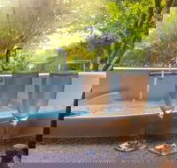 Adelaide Hills Retreats - The Nest - Accommodation Brunswick Heads