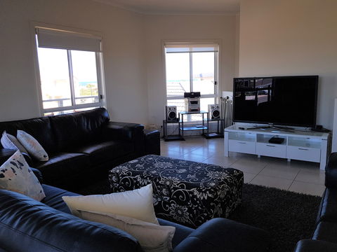 Agape Holiday Home - Accommodation Brunswick Heads 2