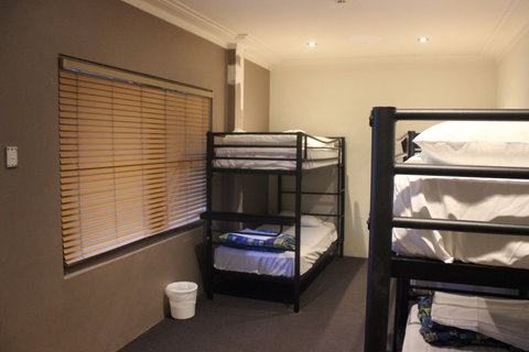Central Backpackers Coffs Harbour - Accommodation Brunswick Heads 1
