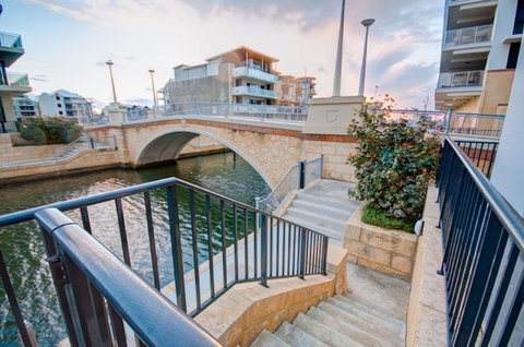 Dolphin Quay 3 Bedroom Apartment - Accommodation Brunswick Heads 0