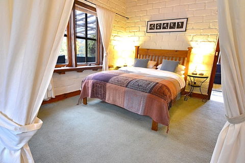 Feathertop Retreat - Accommodation Brunswick Heads 2