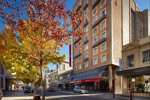 Ibis Perth - Accommodation Brunswick Heads 0