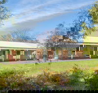 Lens Lair - Accommodation Brunswick Heads