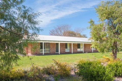 Lens Lair - Accommodation Brunswick Heads 0