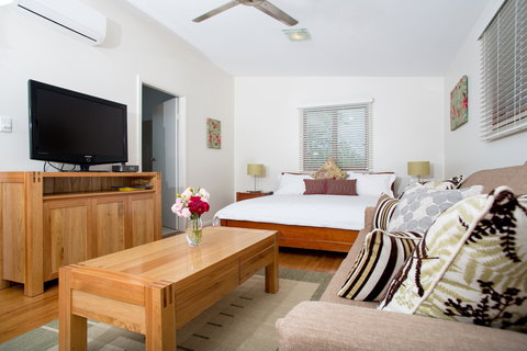 Lilypad Luxury Cabins - Accommodation Brunswick Heads 2