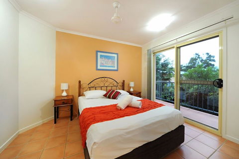 At Beach Court Holiday Villas - Accommodation Brunswick Heads 2