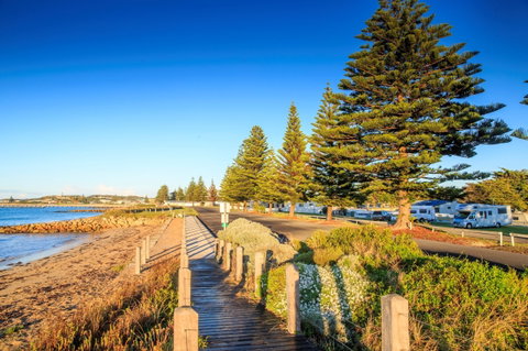 Beachport Caravan Park - Accommodation Brunswick Heads 0