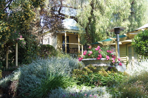 Bendigo Cottages Bed And Breakfast - Accommodation Brunswick Heads 0