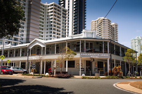 Coolangatta Sands Hotel - Accommodation Brunswick Heads 0