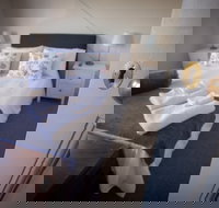 Helensburgh Hotel - Accommodation Brunswick Heads