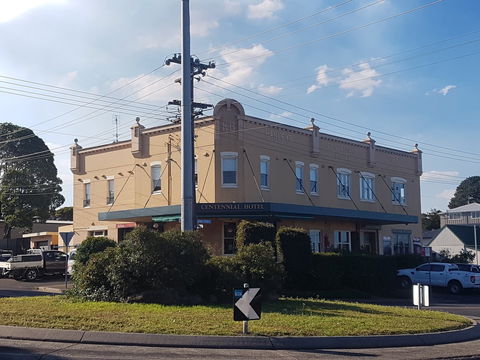 Helensburgh Hotel - Accommodation Brunswick Heads 1