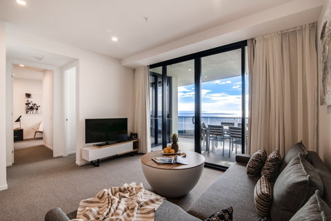 Iconic Kirra Beach Resort - Accommodation Brunswick Heads 2